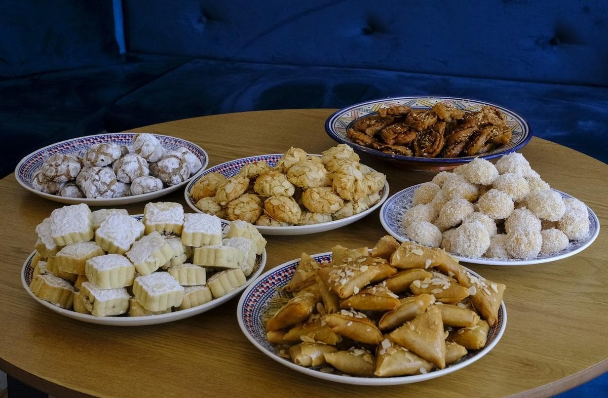 Bandejas de repostería marroquí artesanal